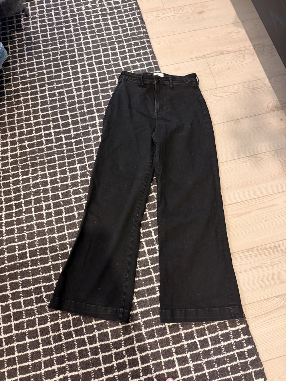 Everlane Black Wide-Leg High-Rise Jeans